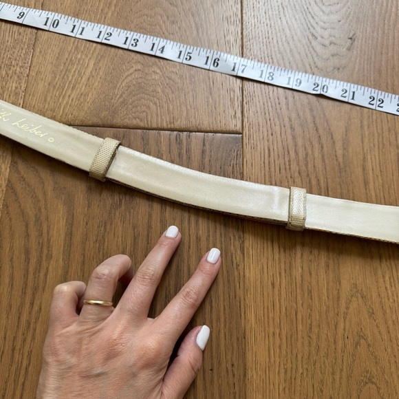 Judith Lieber Vintage 80s Lionshead Adjustable Snakeskin Belt - Cream & Gold - Picture 7 of 13